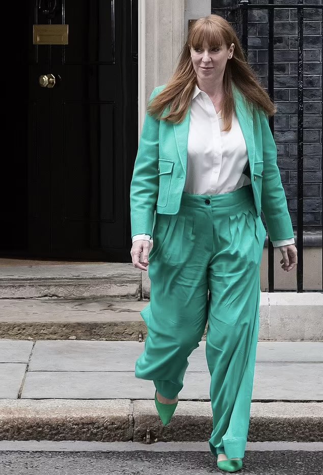 Benonwine tweet media