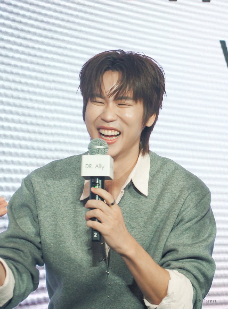 theEarnss tweet media