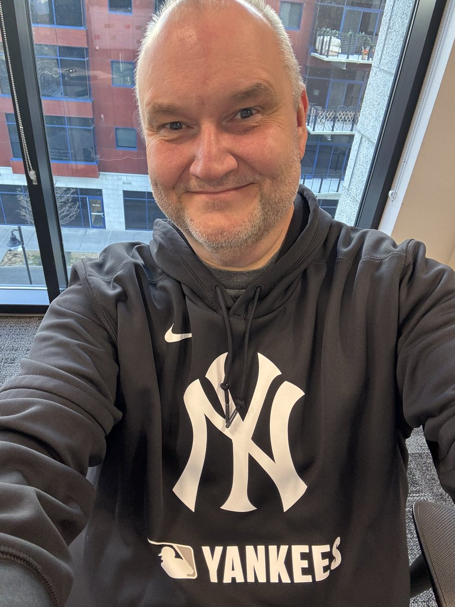 RichieRockinNY tweet media