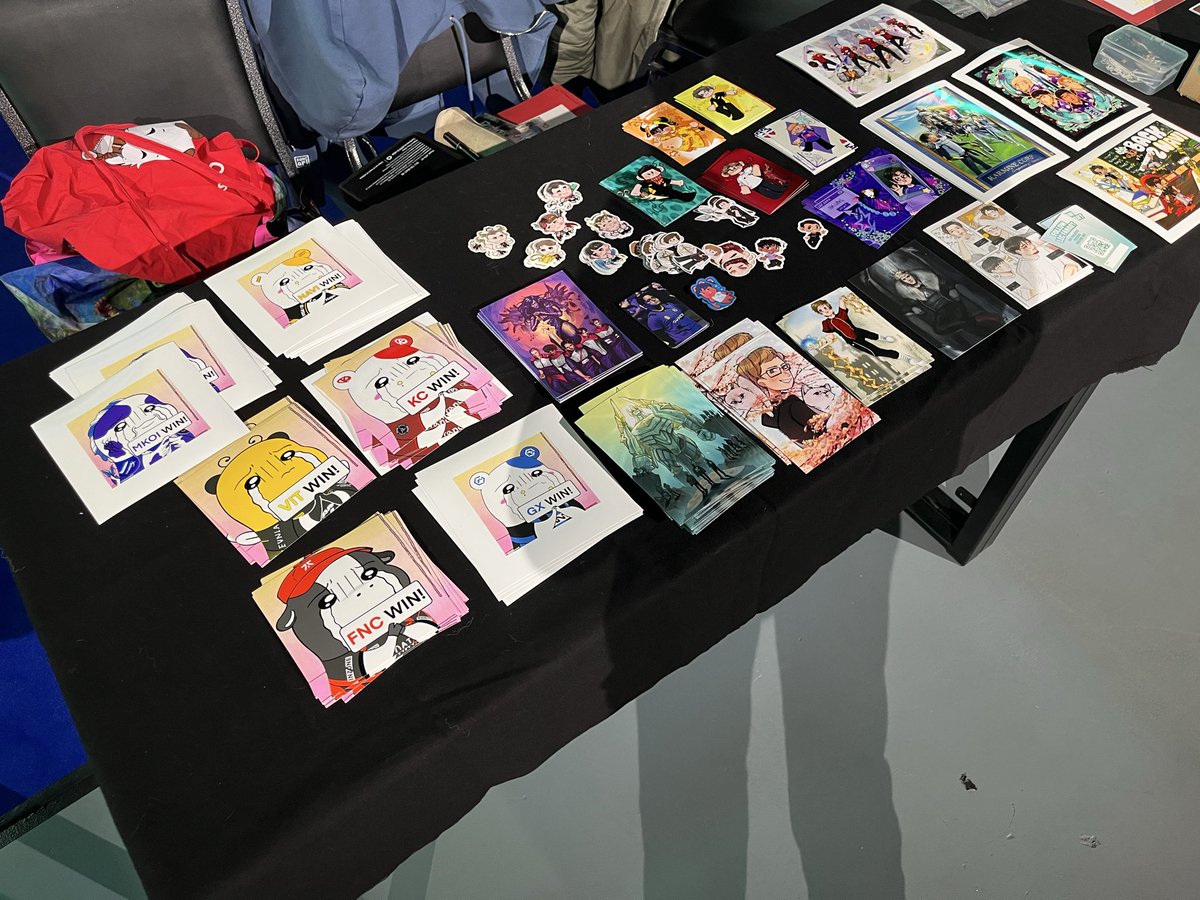 We’re back <a href="/LEC/">LEC</a> 💜💜💜
Come check the LEC card game irl 💜