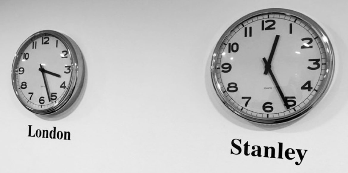 FalklandsinUK's tweet image. A gentle reminder to change your clocks and #SpringForward an hour this evening. ⏰

After the time changes in the UK, the Falklands will be four hours behind! 🇫🇰🇬🇧