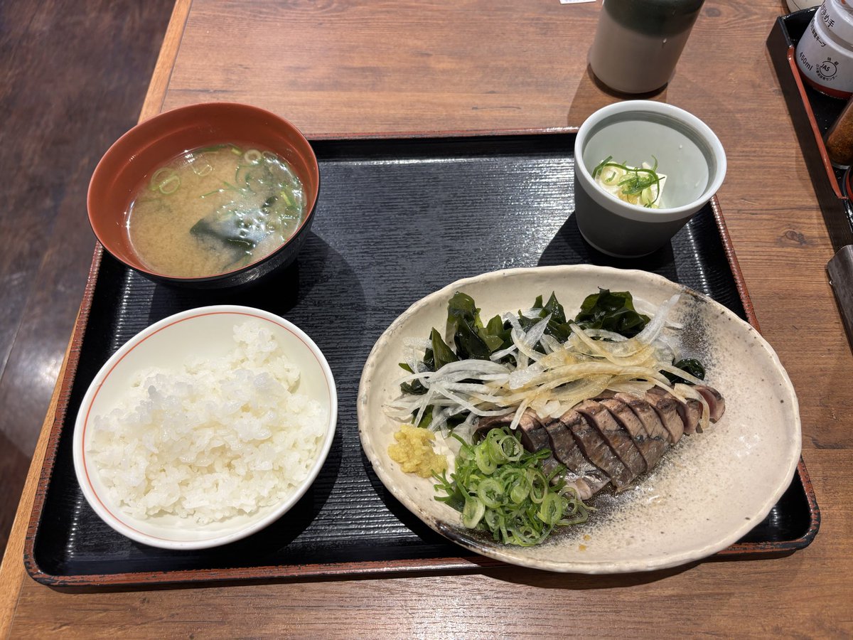 鉄仮面 701号 tweet media