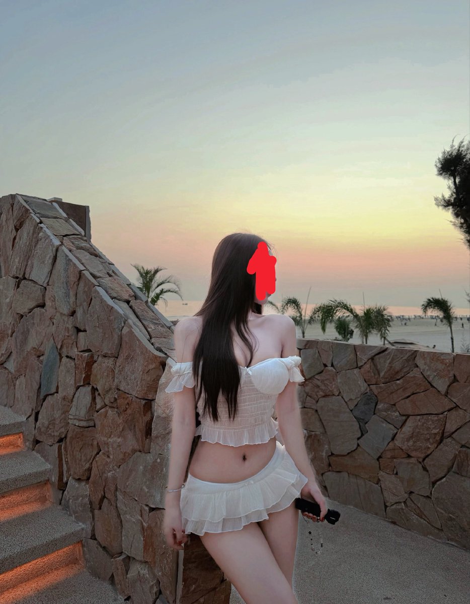 露露_m tweet media