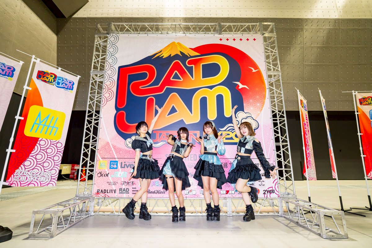 Cosmoslay official(コスモスレイ) tweet media