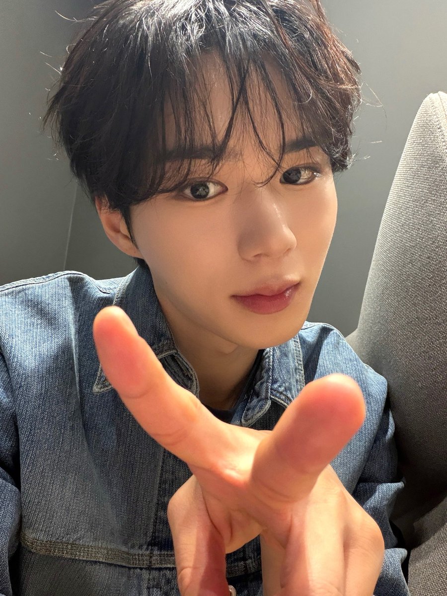 유비 tweet media