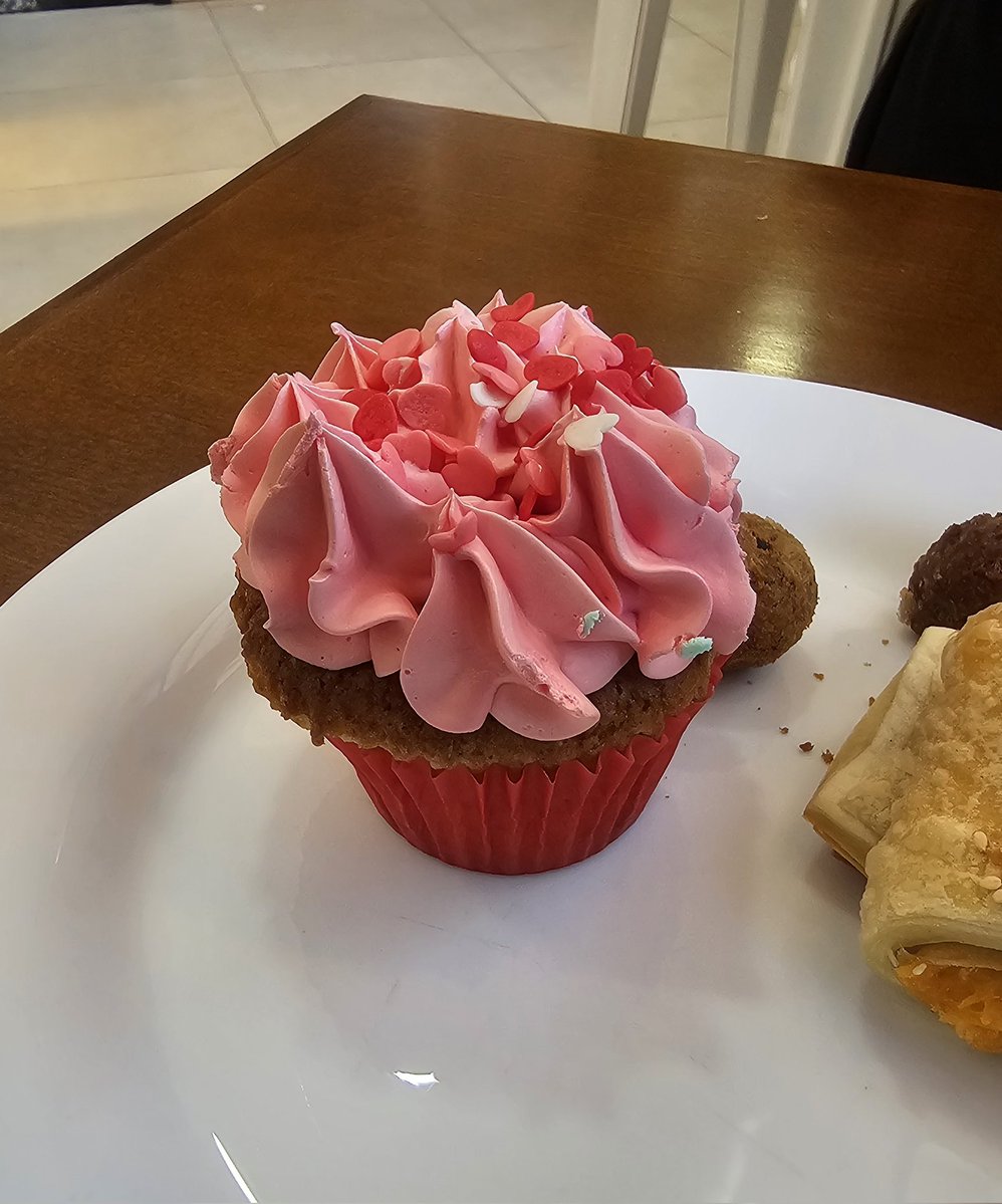 Sarah Anima tweet media