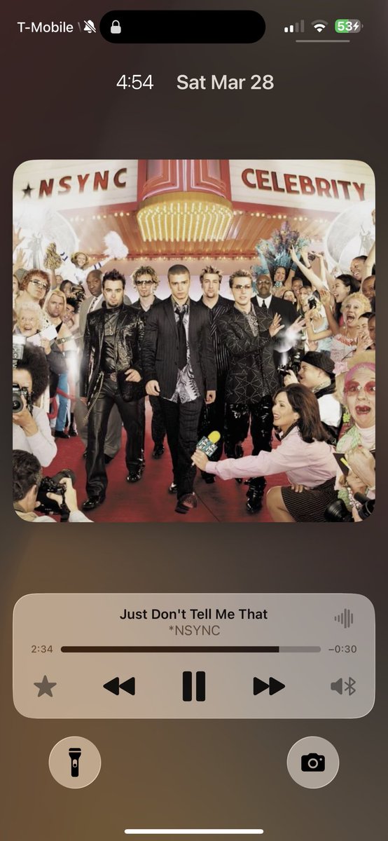 ✮scarlett⁷ #MyShiningStarJC IS SEEING BTS !! tweet media