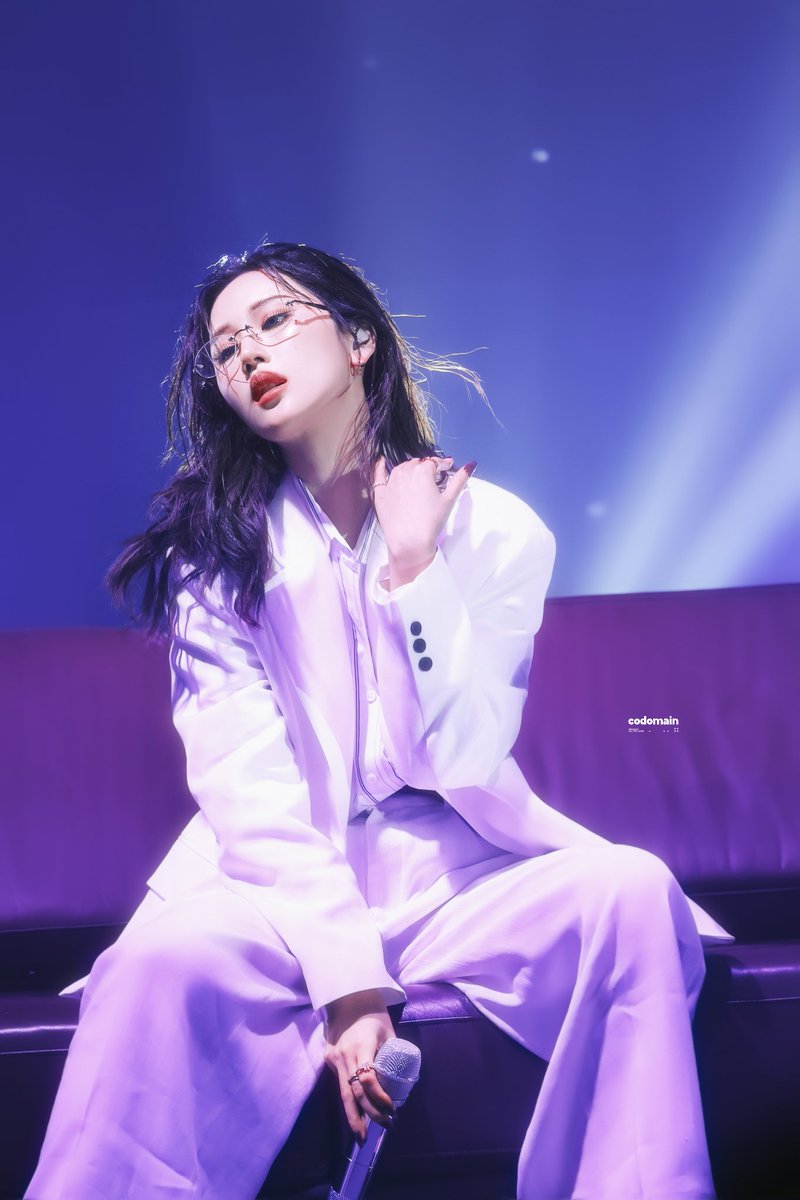 codomain·叶芷妤 tweet media