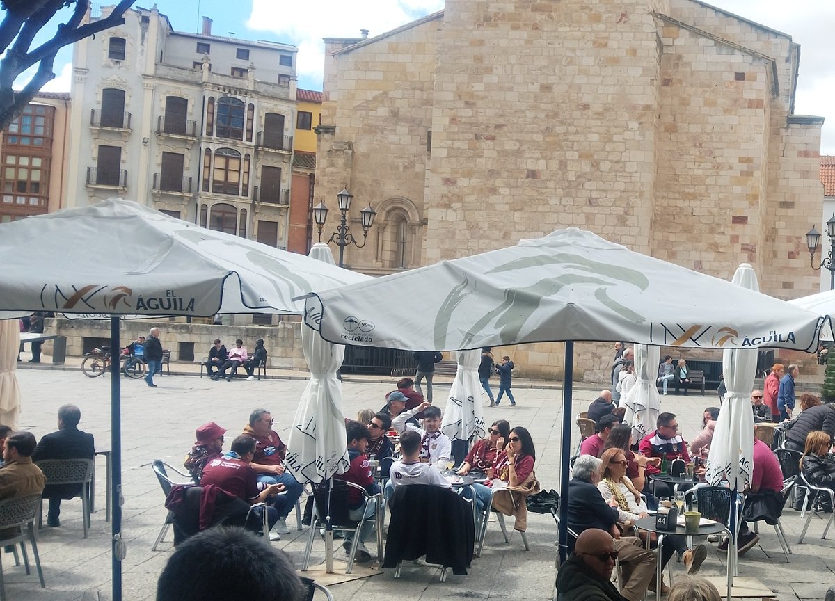 Zamo (Erik Ruiz's version) (7️⃣) tweet media