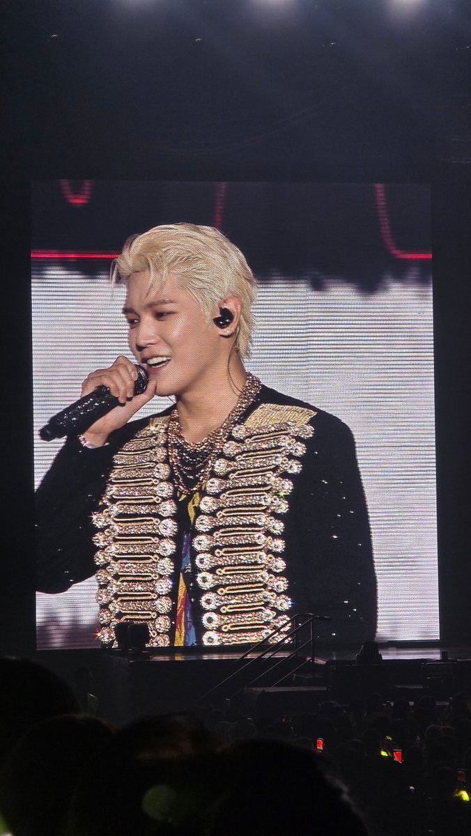 พิลุ้ง ซอ tweet media