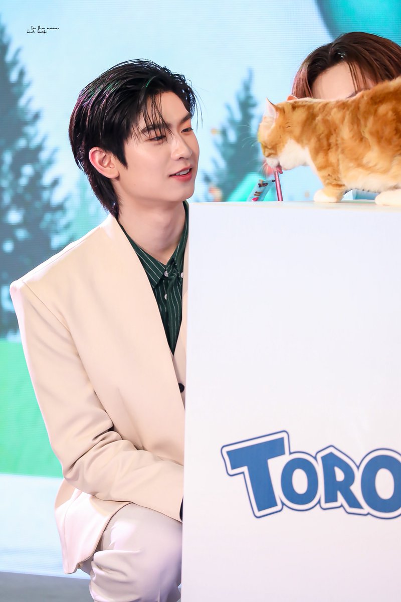 ᴛᴏ ᴅᴇ ᴍᴏᴏɴ ɴ ʙᴀᴄᴋ 🦊 tweet media