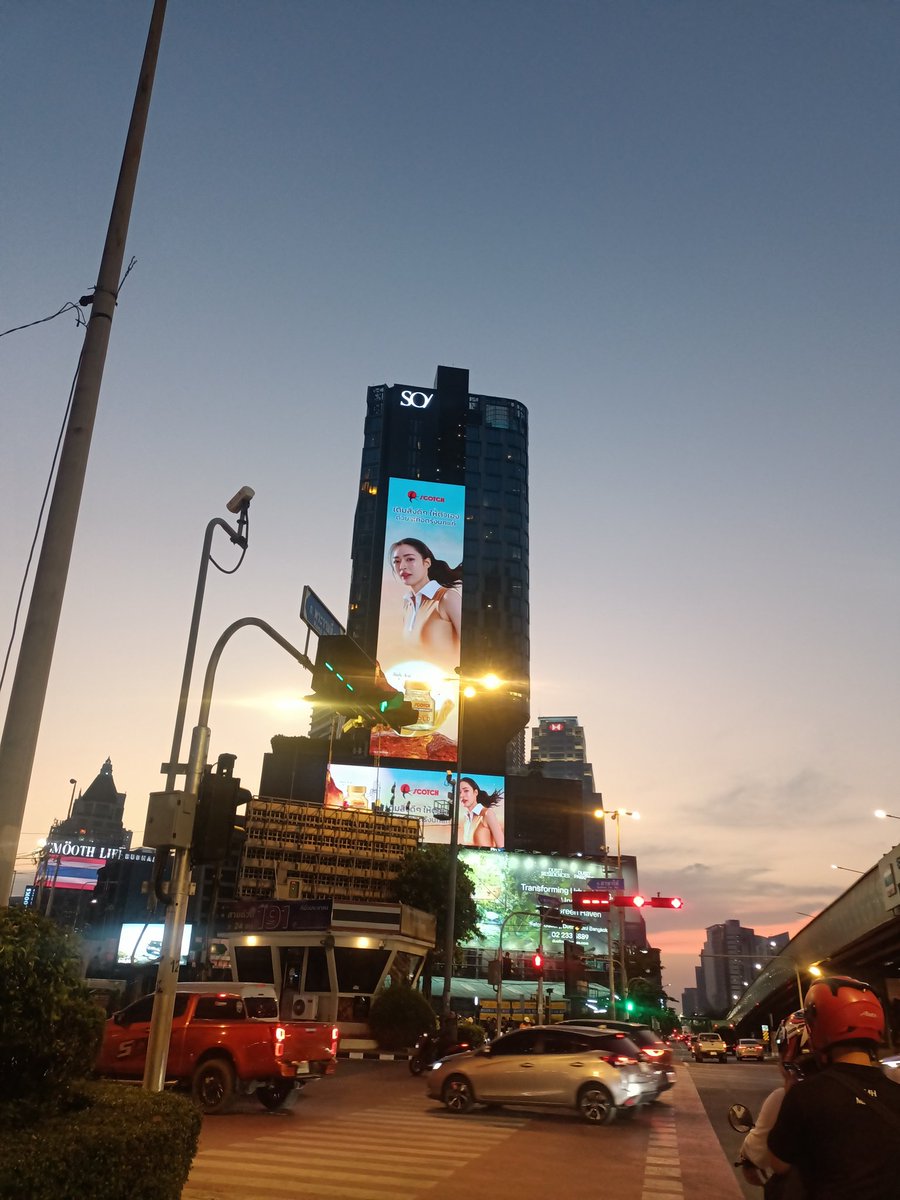 madi😎🦮🪽 tweet media