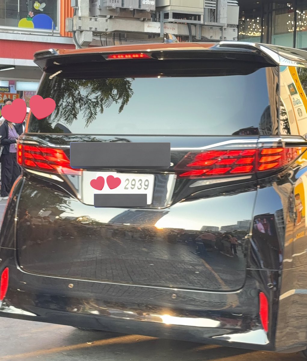 ตอตอ tweet media