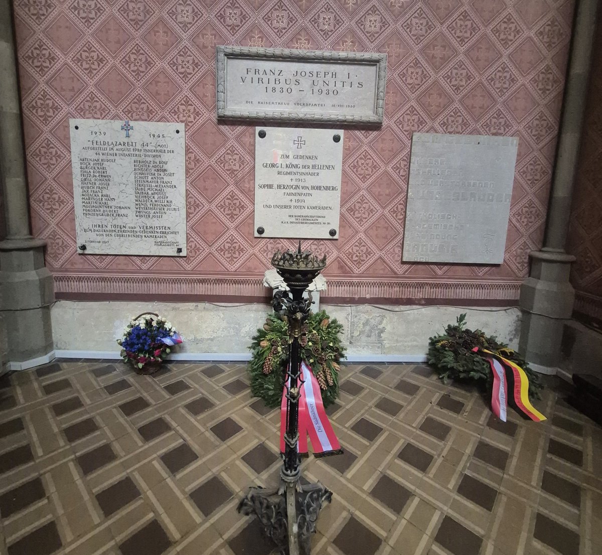 Arnold Tausewald tweet media