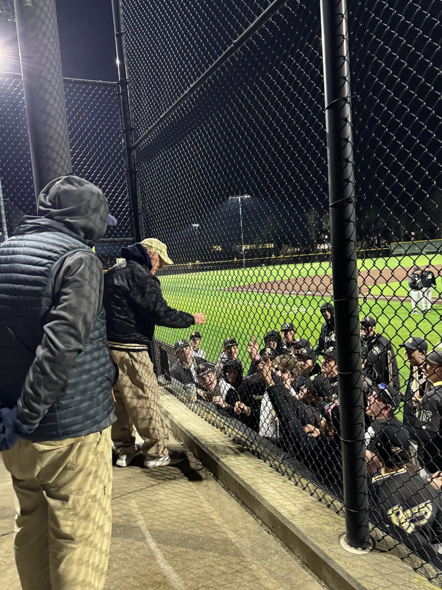 Paul VI Baseball tweet media