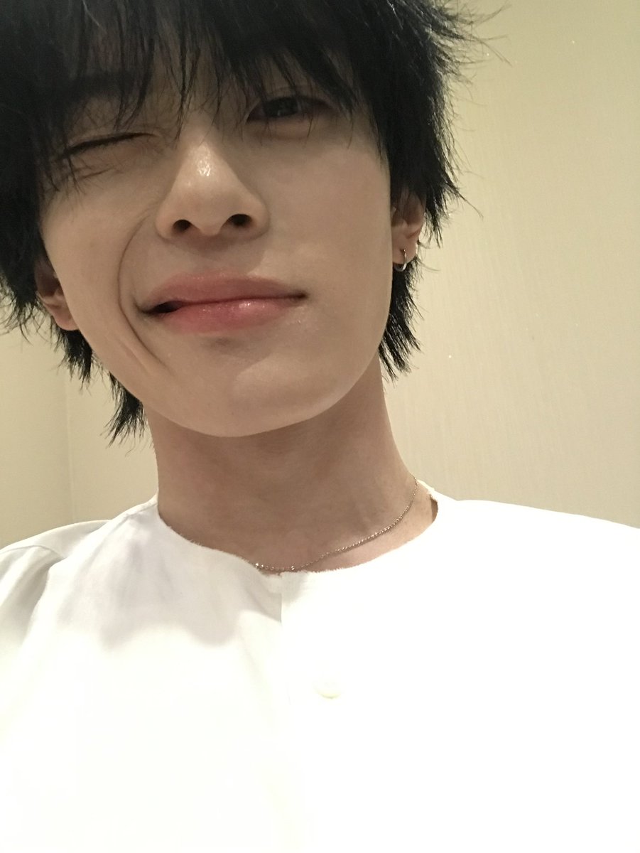 VERIVERY tweet media