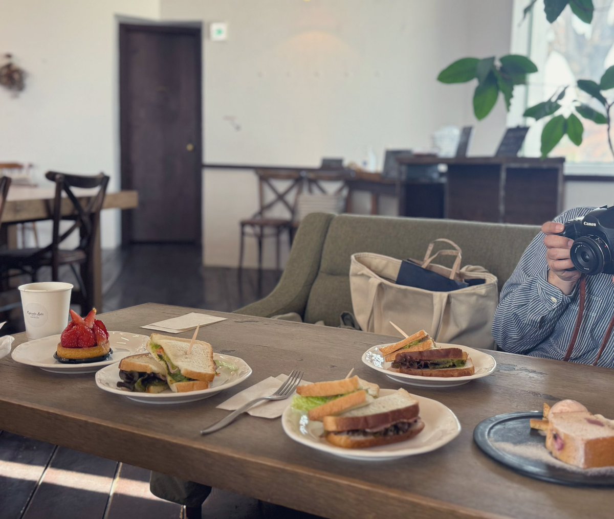 センスイ tweet media