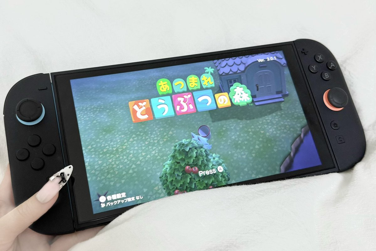 あい‎ tweet media