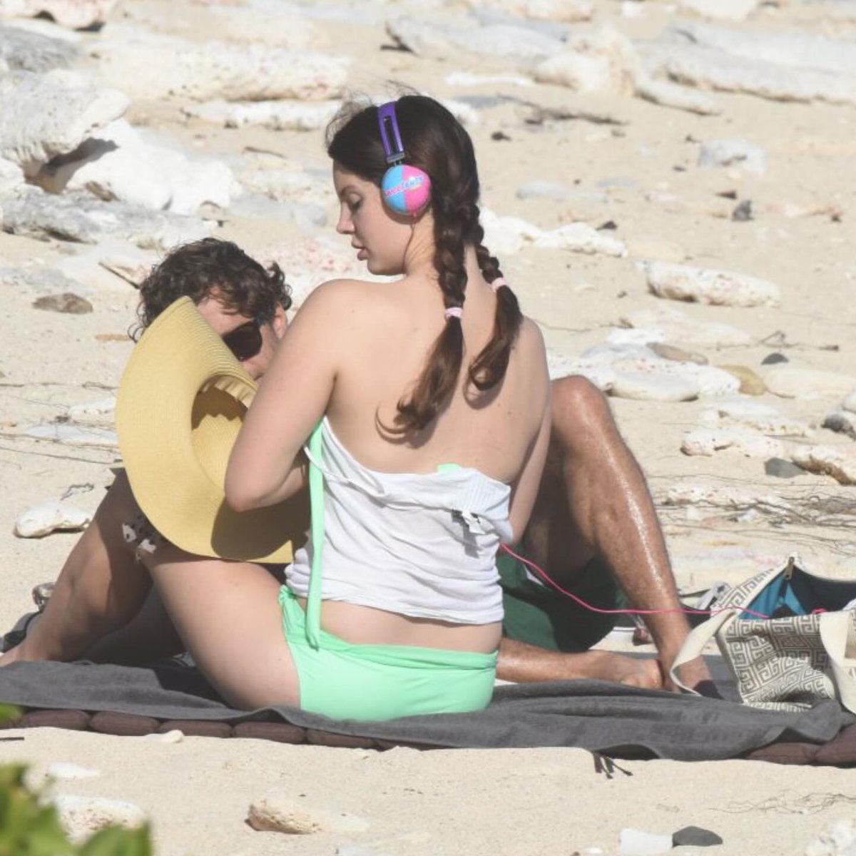 Queen ✰ tweet media