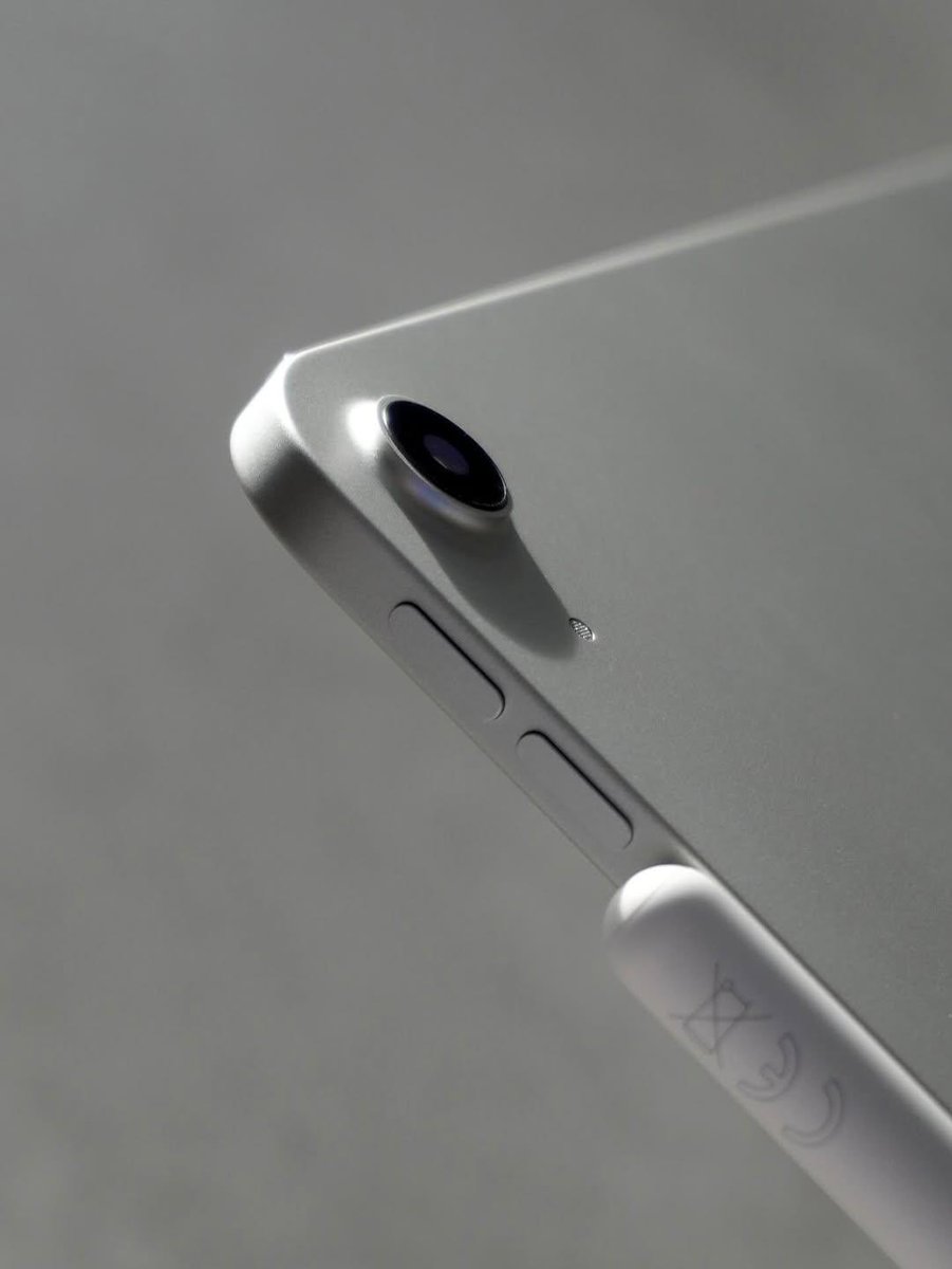 Abmankendrick's tweet photo. When it comes to details, Apple consistently nails it. https://t.co/tm7UFvxLFQ
