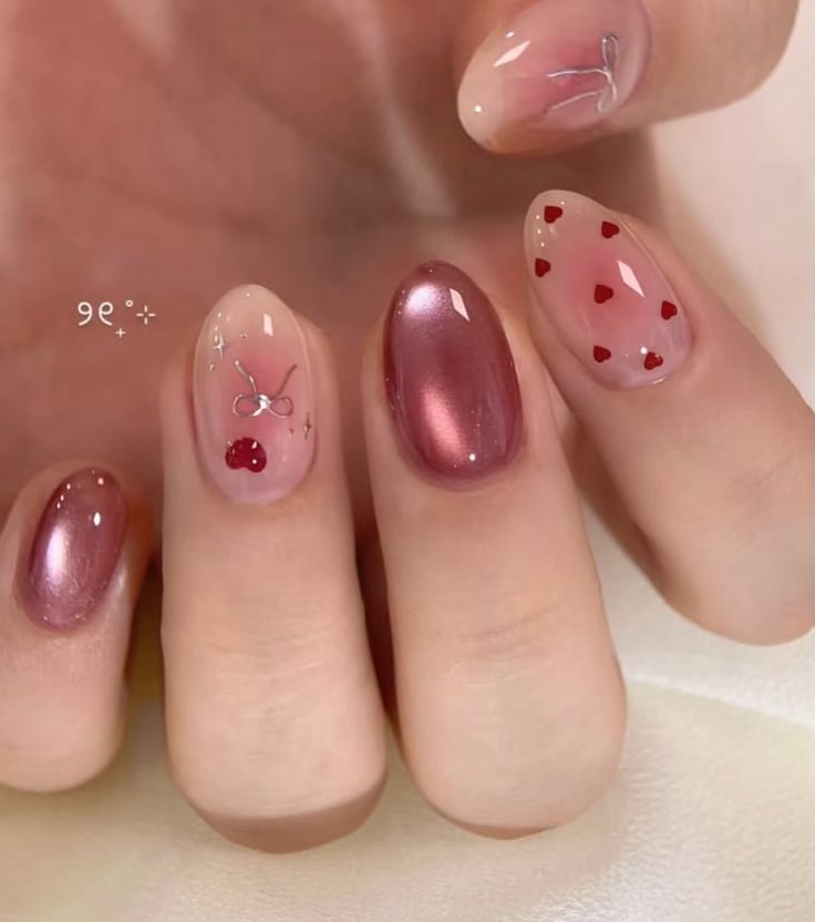 _sweetgirls30's tweet photo. "Detail kecil tapi ngaruh ke penampilan banget!! 😭" Fake nails ini definisi kecil-kecil bikin nagih 💅 https://t.co/l05G8v480w