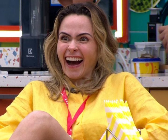 <a href="/BruuhAlbino/">Bruna Albino 🧙🏼‍♀️</a> <a href="/bbb/">Big Brother Brasil</a> kkkkkkkkkk estou amando
