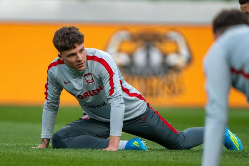 Football Info tweet media