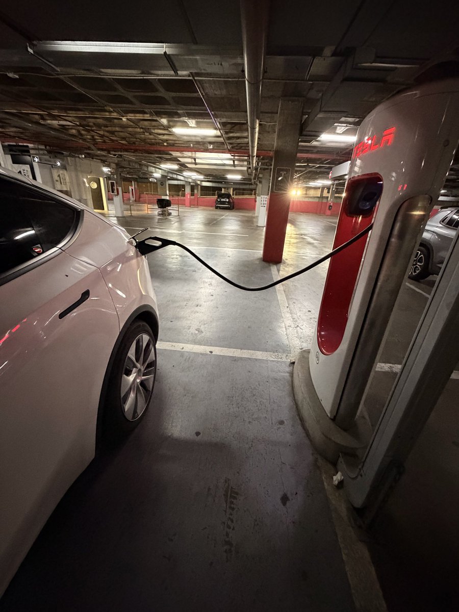 Carlos Azaustre tweet media