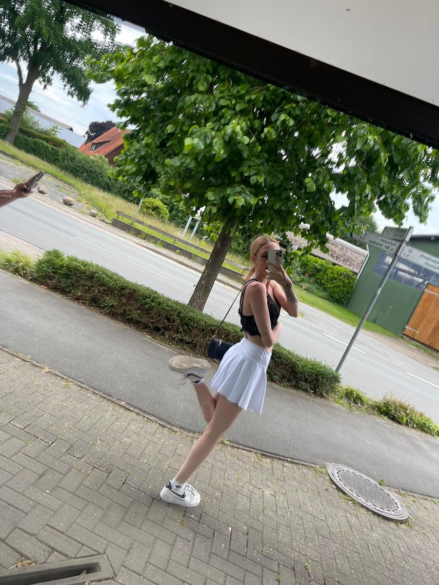 Stina 💛😘 tweet media