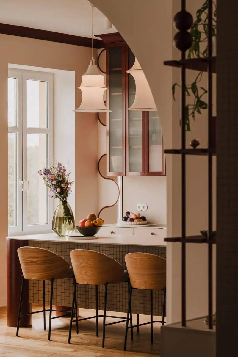 Kate&Sophia tweet media