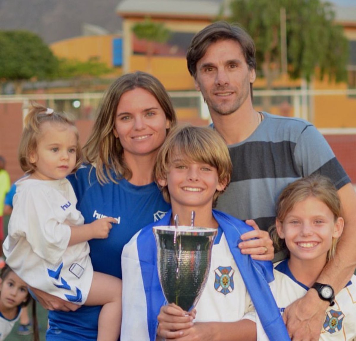 𝘥𝘢𝘯𝘪 tweet media