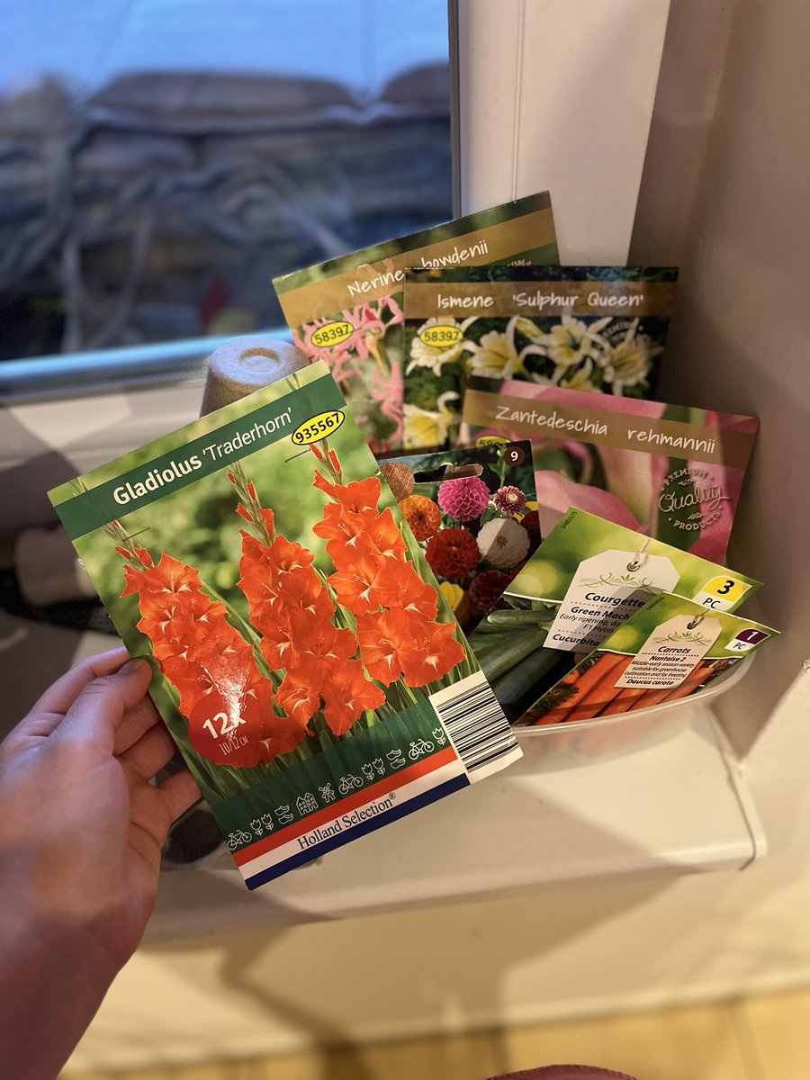 краватка Лінча tweet media