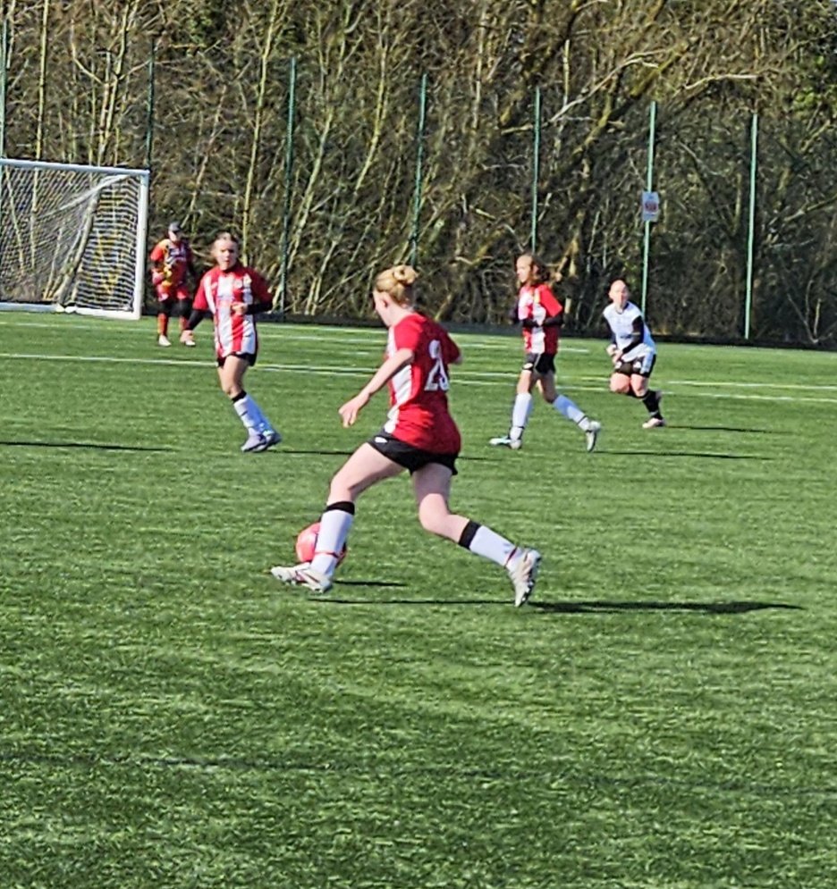 Mrs Daye tweet media