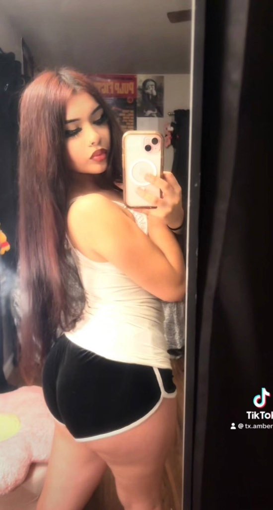 Amber :) tweet media