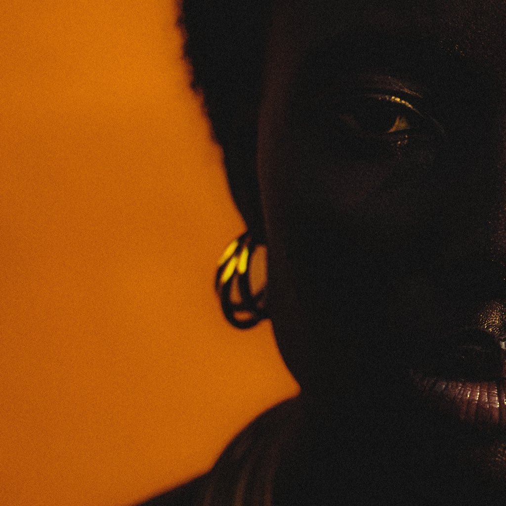 Apah Benson 🥷 🦢 tweet media