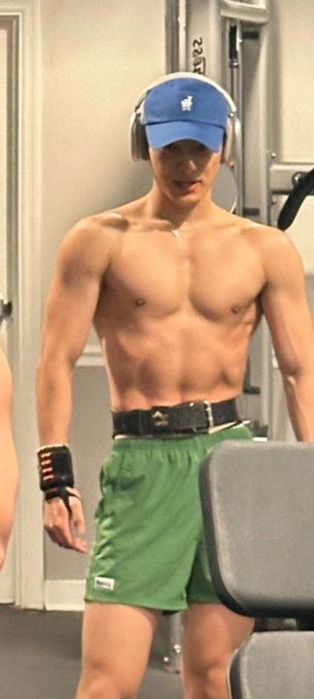 Kael está sem mel 🔬 tweet media