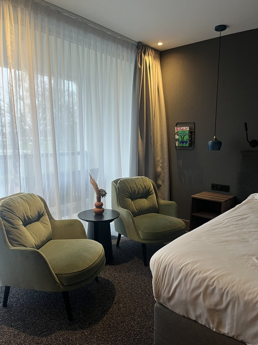 presci ✩ so la lune fan acc🤭🤭🤭 tweet media