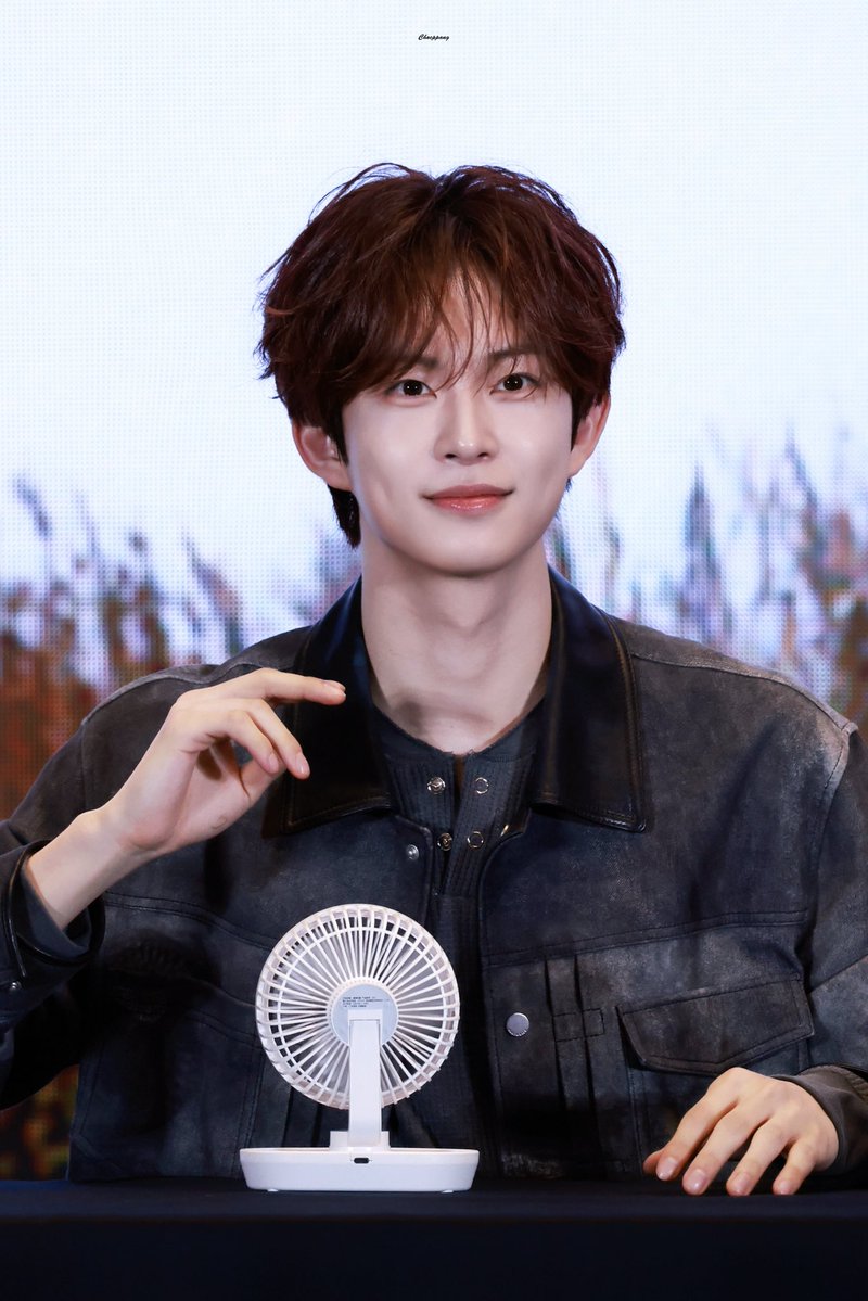 Chocppang tweet media