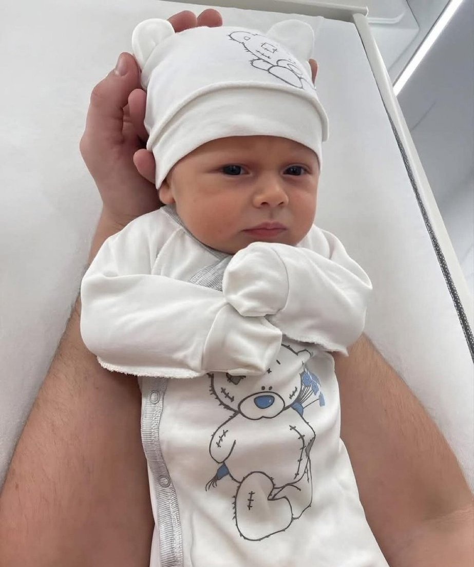 ايمان خالد tweet media