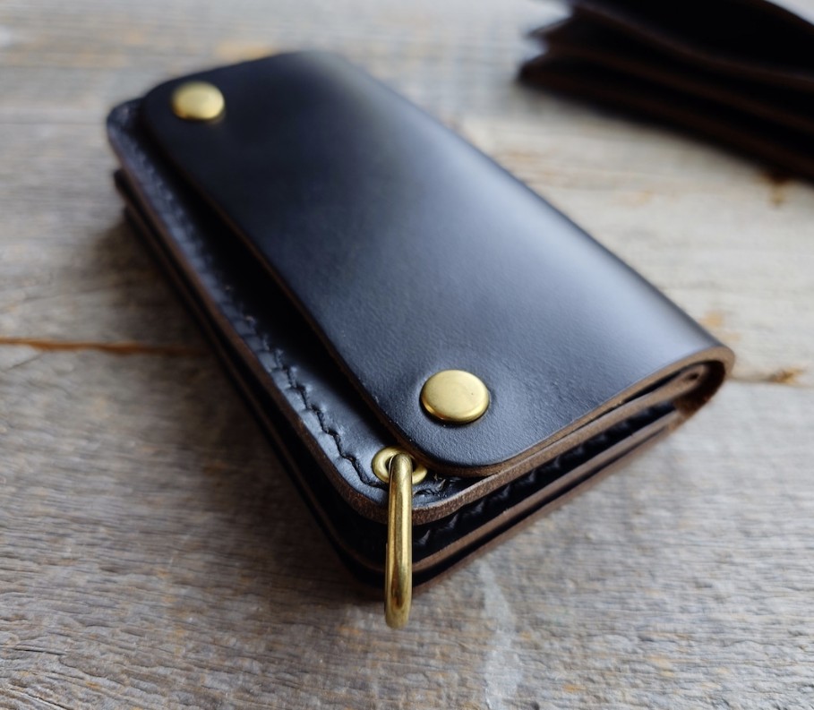 ティダコレザー tweet media