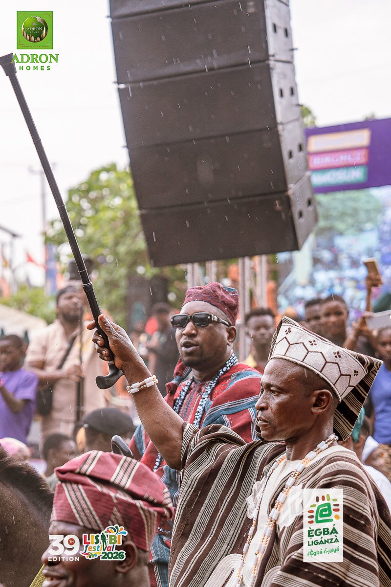 B A D A M A S I tweet media