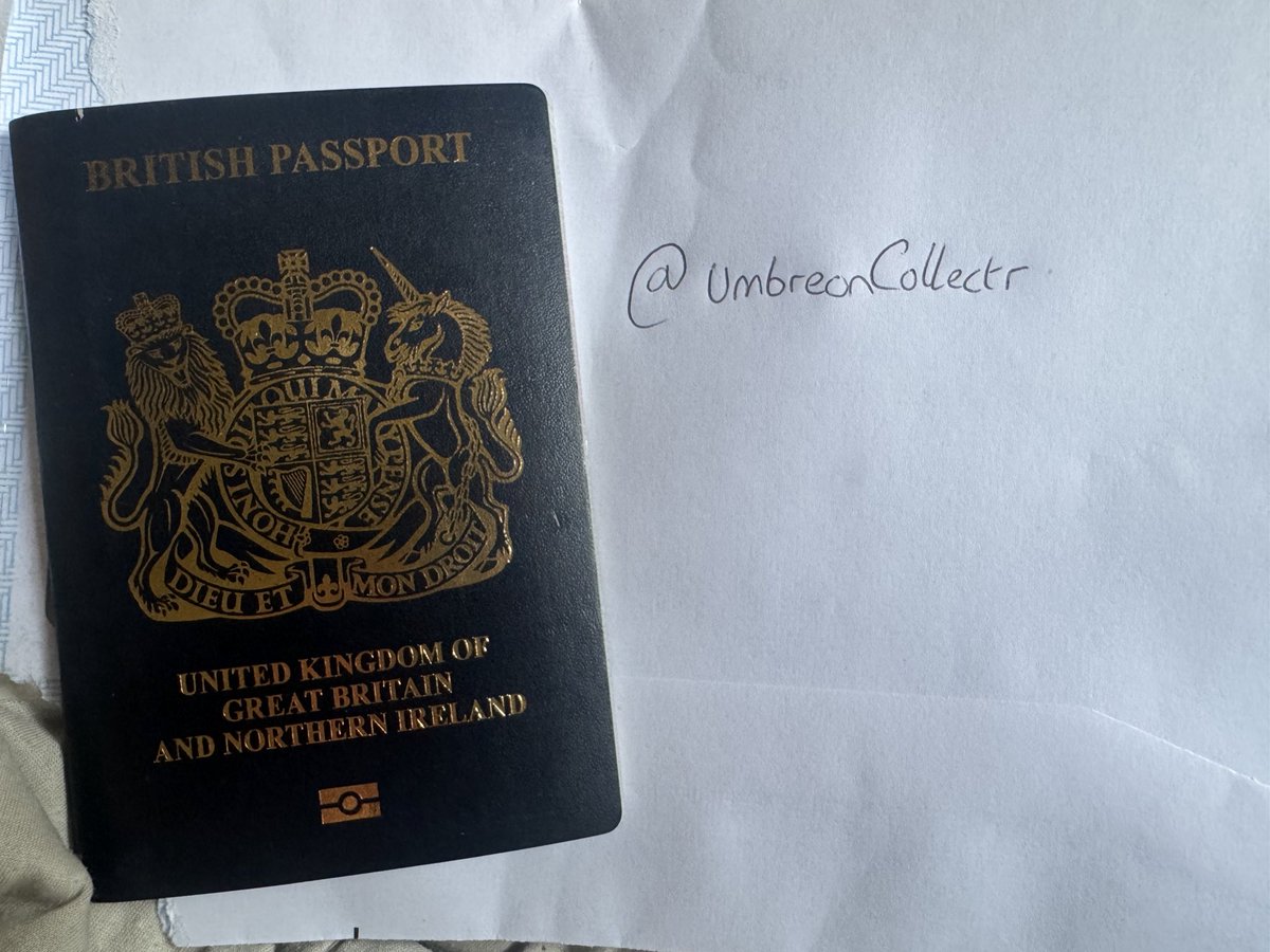 The Umbreon Collector tweet media