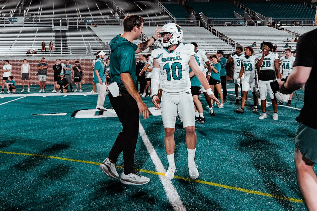 Patrick Osborne tweet media