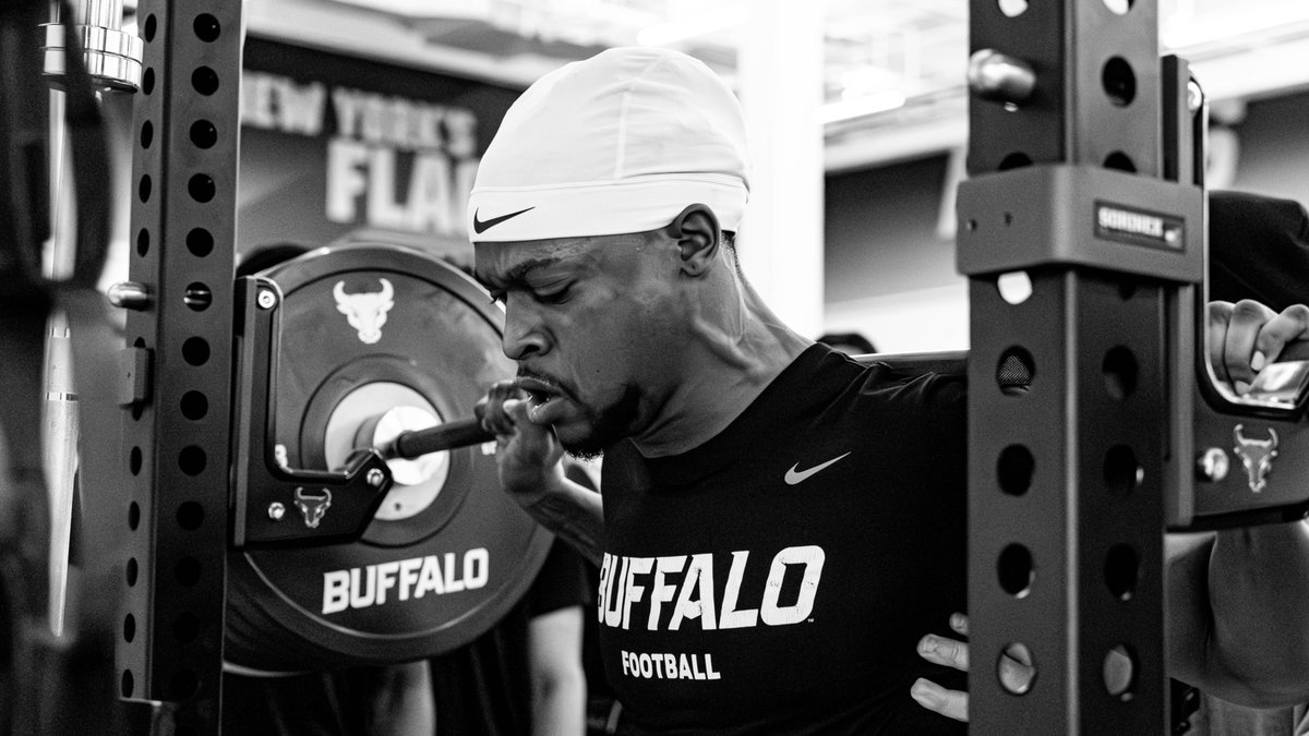 Buffalo Football tweet media