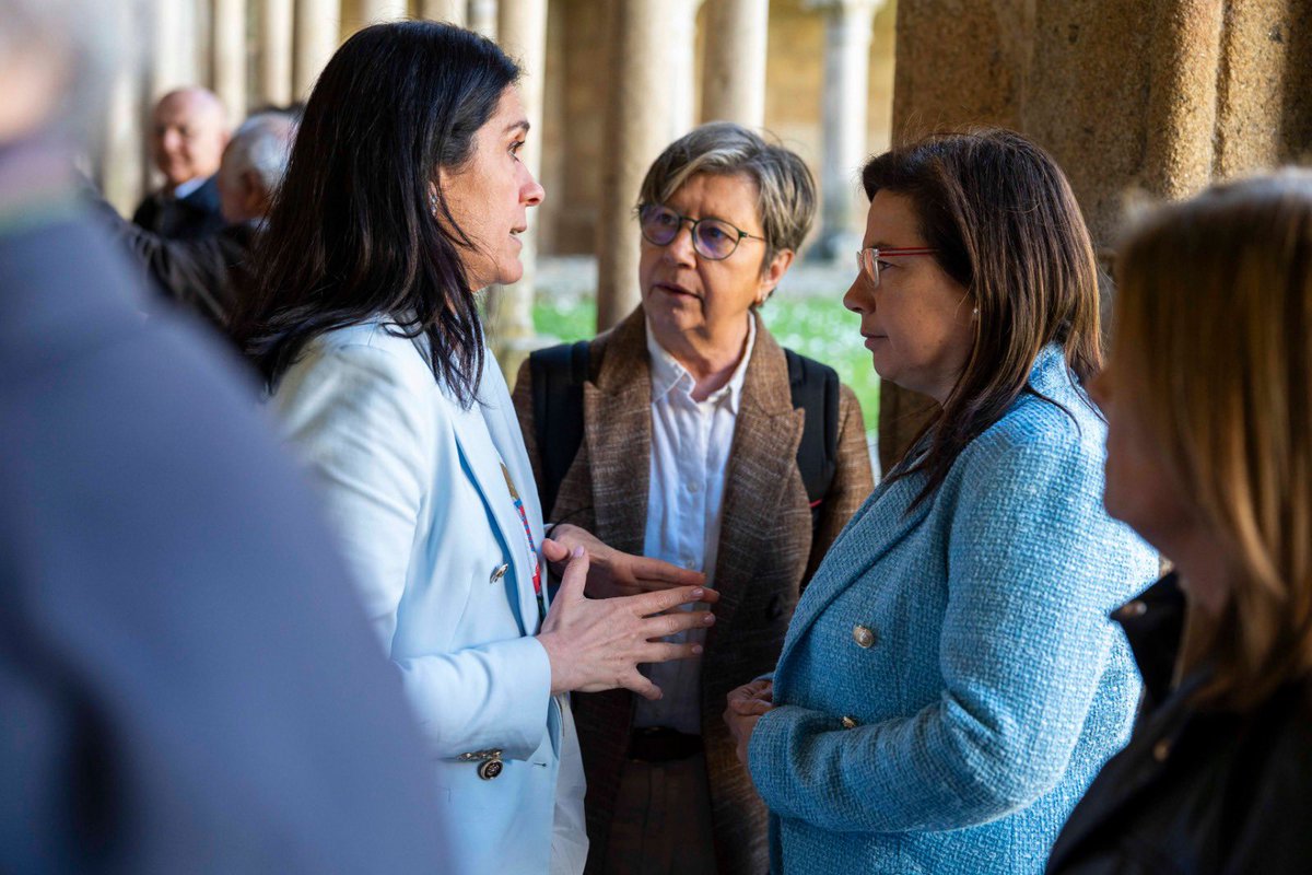 Ana Vázquez Blanco tweet media