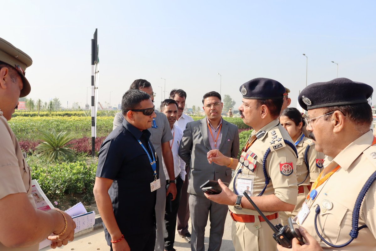 Dr Rajeev Narain Mishra (IPS) tweet media