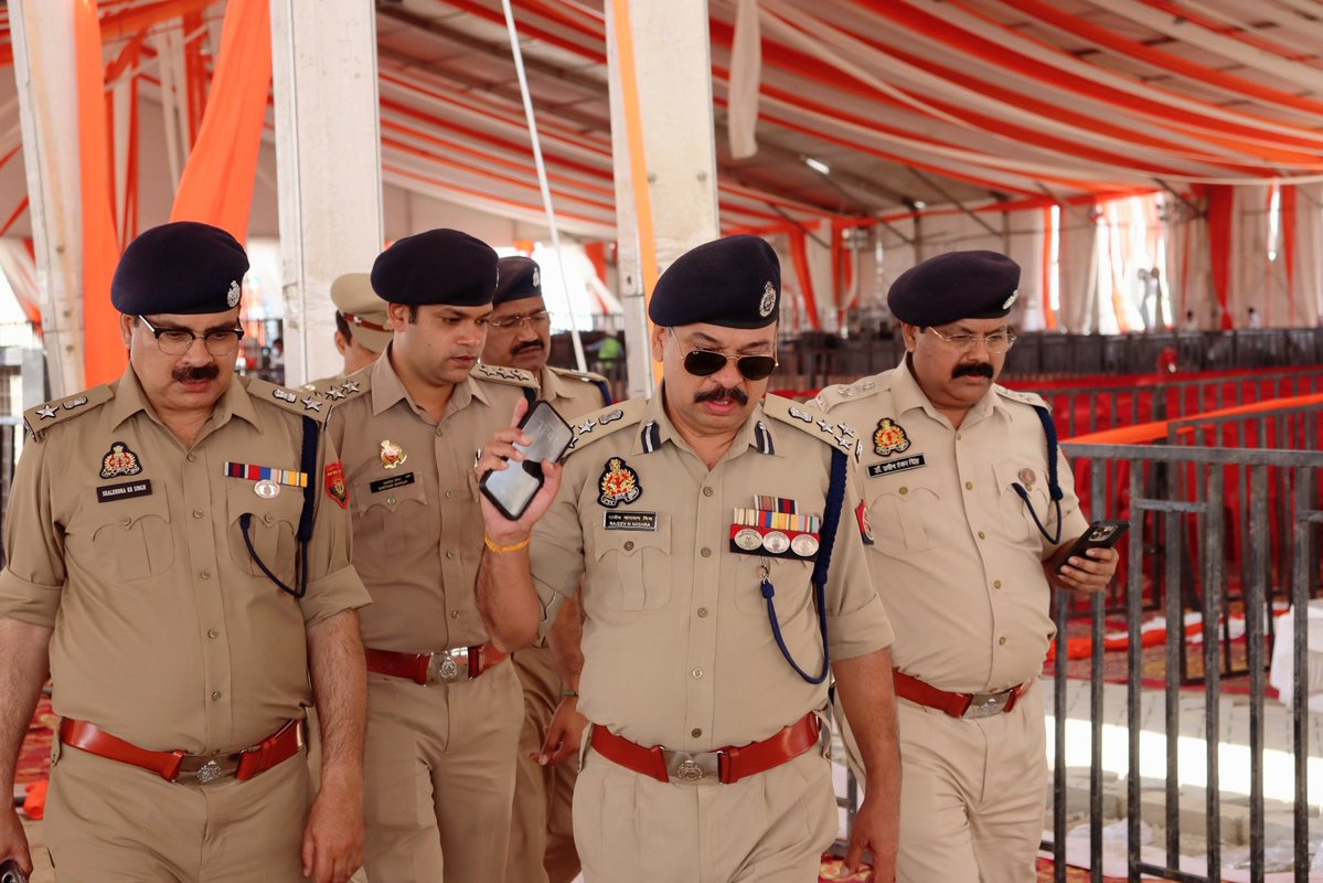 Dr Rajeev Narain Mishra (IPS) tweet media