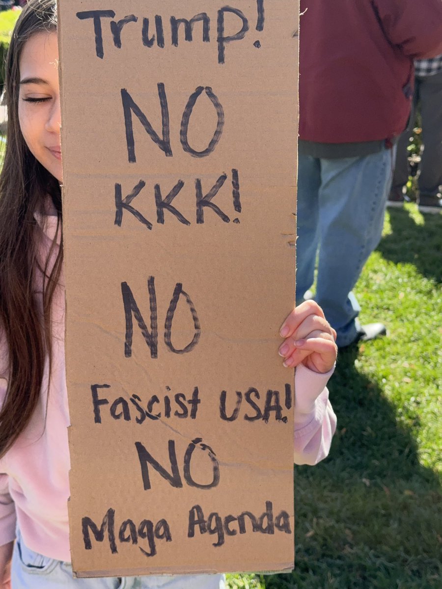 BTSARMYMOM ⁷ tweet media