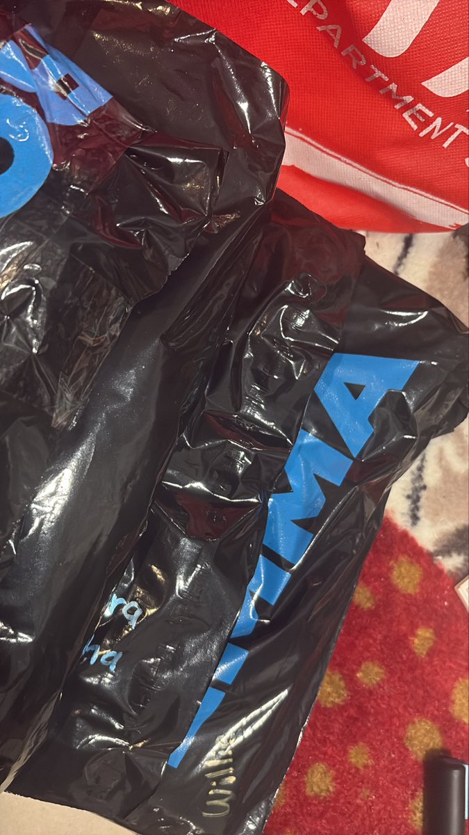 emma albar tweet media