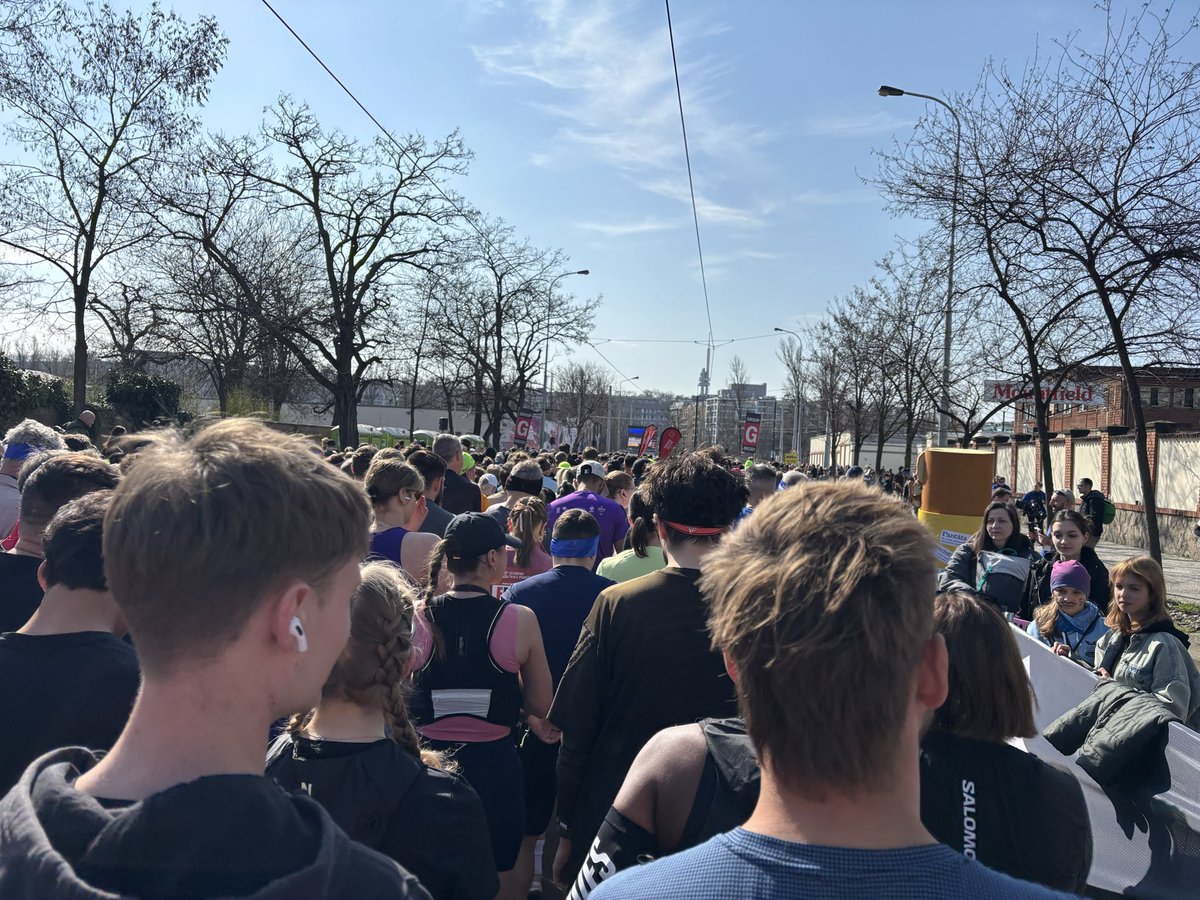 Lukrun89's tweet photo. My personal record for Half marathon 1:49 Prague Half marathon 🏆 #run #runner #gay #runczech #halfmarathon https://t.co/ah9pGbUB31